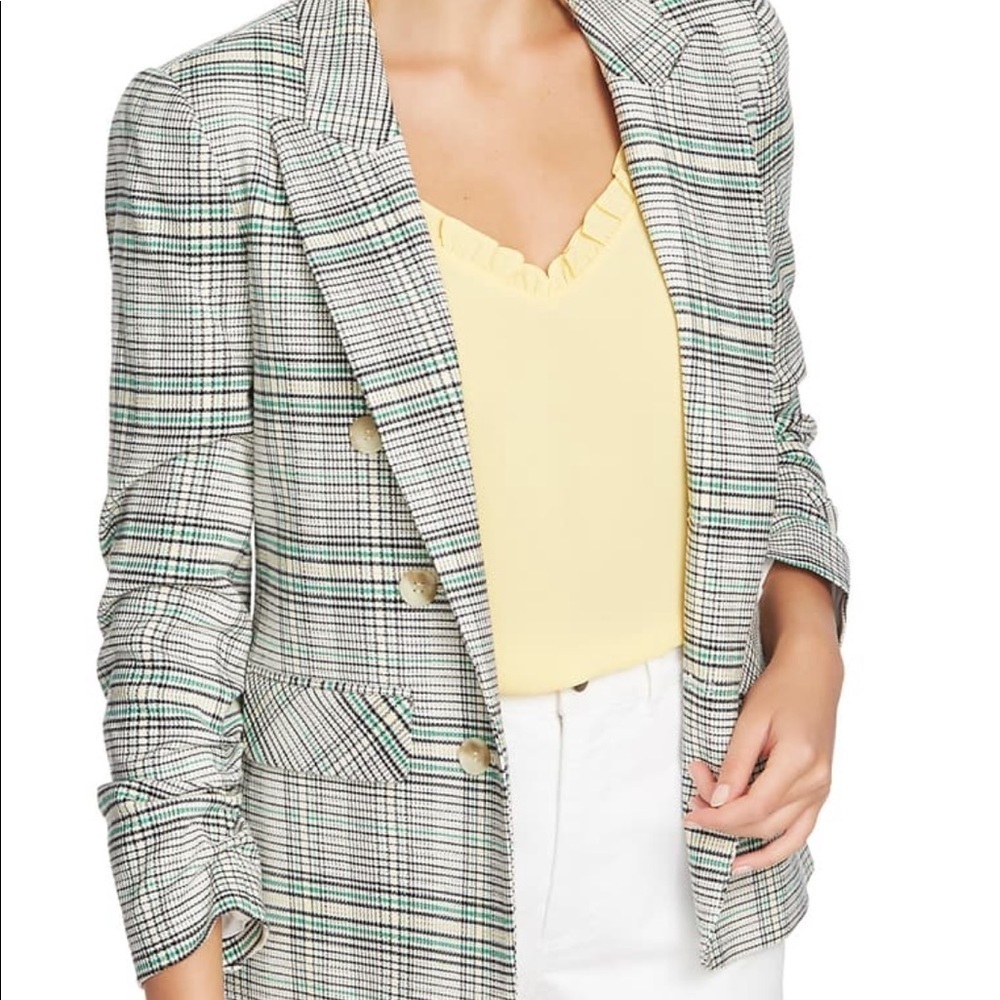NWT blazer perfect for spring